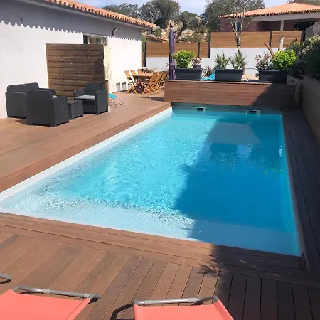 Orethaga Piscine 10 Pers Vecchio * ポルトヴェッキオ