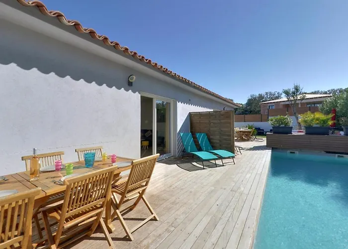 Holiday home Orethaga Piscine 10 Pers Vecchio